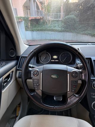 Land Rover Freelander 2014