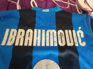 Camiseta Inter Milan Retro 2008/9 Ibrahimovic 8