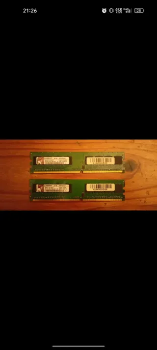 1 GB RAM DDR2
