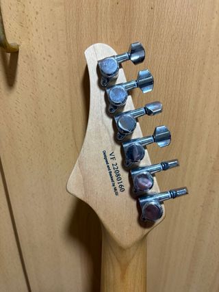 Guitarra Eléctrica Azul Metálico hecho en chino