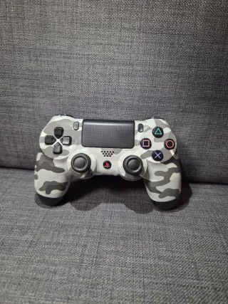 Controller PS4 Mimetico - Da Riparare