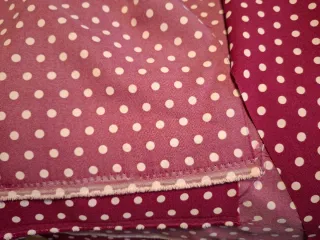 Tela de 4 metros x 1,50cm lunares traje flamenca/