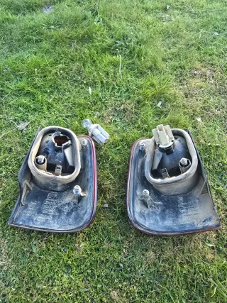 Pilotos Traseros Nissan Terrano 99