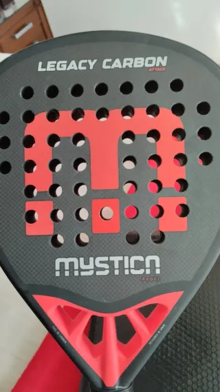 Pala de pádel Mystica Legacy Carbon