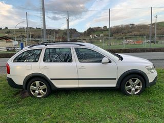 Skoda Scout 2.0 TDI 4x4 5p
