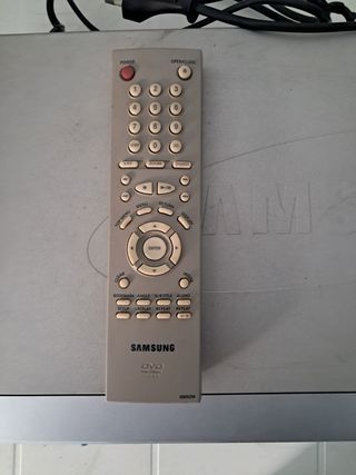 Lettore DVD Samsung DVD-S224 Argento