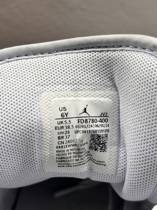 Zapatillas Nike Air Jordan 1 Moradas Blancas