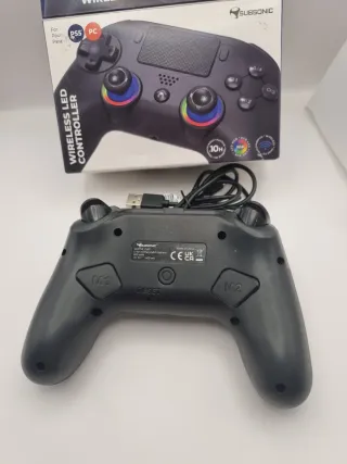 Mando Inalámbrico LED Subsonic PS5/PC