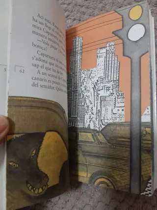 Caputxeta Roja, Verda, Groga, Blava i Blanca (S...