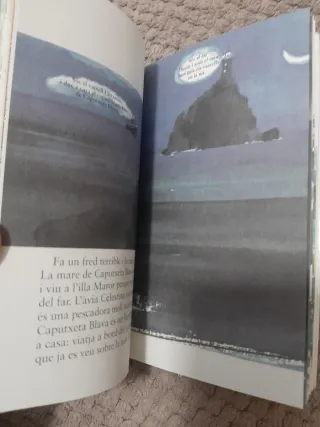 Caputxeta Roja, Verda, Groga, Blava i Blanca (S...