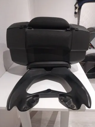 Baúl Shad para moto con almohadillas 58 litros