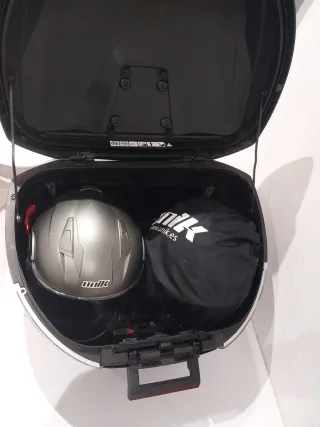 Baúl Shad para moto con almohadillas 58 litros