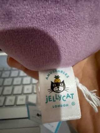 Jellycat Melanzana Vivacious Red (Raro)