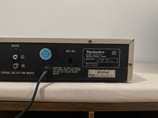 Sintonizador Estéreo Technics FM/AM ST-Z11