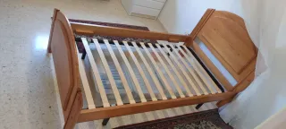 Cama articulada madera con somier.