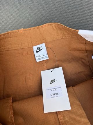 Pantalones Nike Club Cargo Anchos Marrones