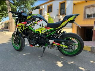 Kawasaki Z900 FULL