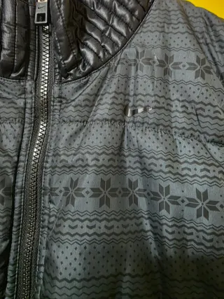 Chaleco Nike Negro/Gris Talla S