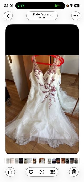 Vestido de novia blanco con rojo