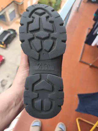 Zapatillas Zara Negras