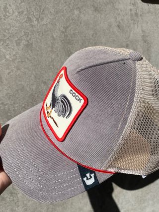 Gorra Trucker Gallo Cock