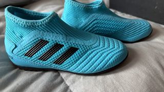 Zapatillas fútbol niño Adidas Talla 30
