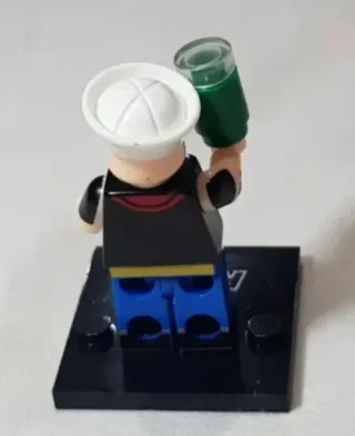 Figura Popeye tipo Lego con lata de espinacas