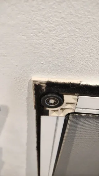 Mosquitera corredera blanca 74×106