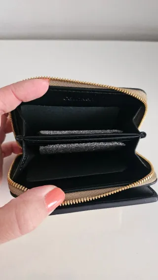 Monedero Calvin Klein Dorado NUEVA TEMPORADA