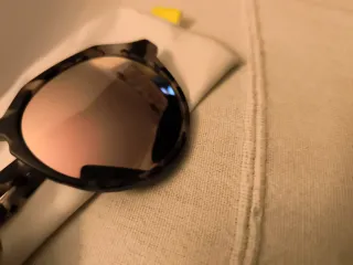 Hawkers Warwick Gafas de Sol Rosas y Grises