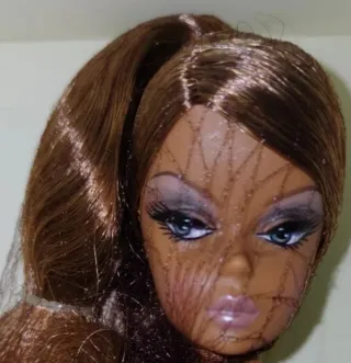 Barbie Silkstone Toujours Couture Gold Label