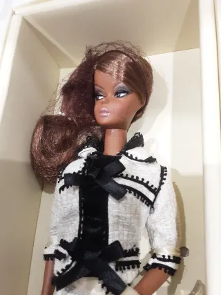 Barbie Silkstone Toujours Couture Gold Label