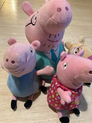 Muñecos Peppa Pig, George, Papá Pig y Pedro poni