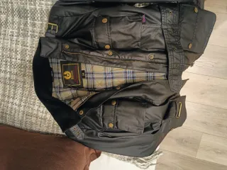 Cazadora Belstaff Negra