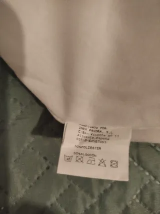 Vestido y gorrito niña 12 meses fabricado en Españ