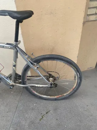 Bicicleta de montaña Columbia Rave