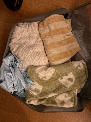 Lote Ropa Bebé: Abrigos, pijamas, pantalones, etc