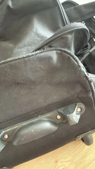 Oportunidad! Maleta Samsonite con ruedas negra