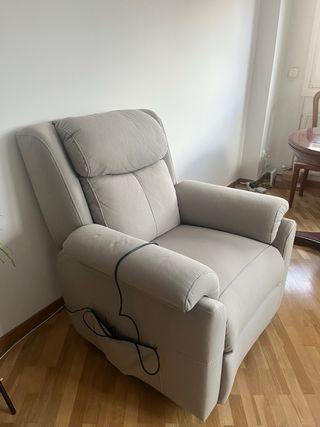 Sillón relax piel gris claro