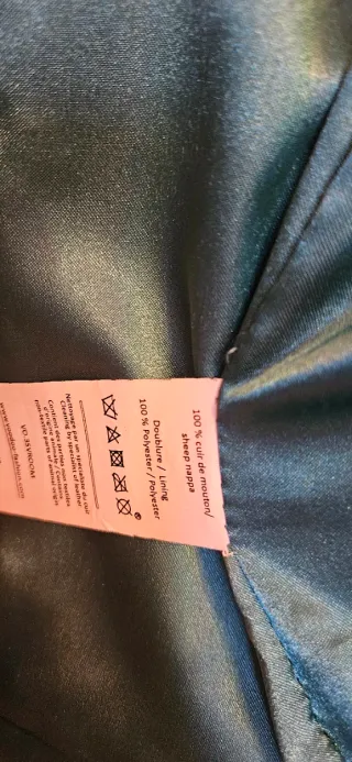 Cazadora de cuero verde azulado