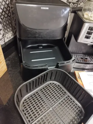 Cosori Freidora de Aire 5.7L Negra
