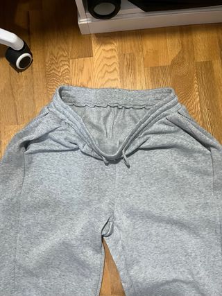 Pantalón de chándal gris
