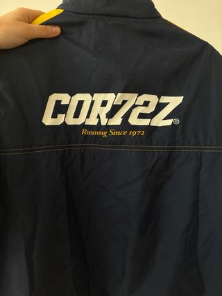 Nike Jacket Windbreaker Retro 2000s Oversize Embro