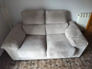 Sofá 2 plazas beige/gris