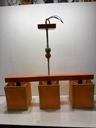 Lámpara infantil naranja y verde