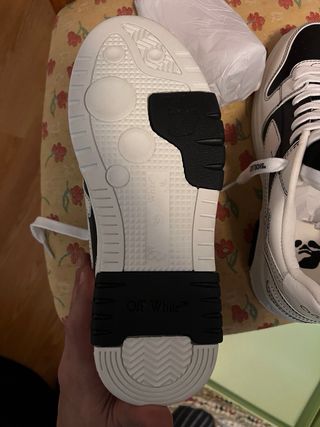 Zapatillas Off White Talla 41 Negras y Blancas