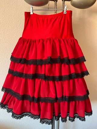 Falda flamenca canesú licra volant crespón bolillo