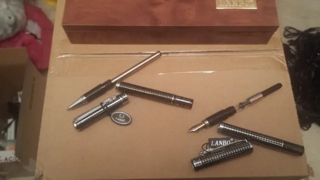 Pluma Estilográfica y Roller Lanbo con estuche