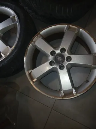 Llantas Ford 17 (4 unidades)