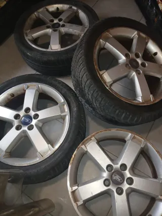 Llantas Ford 17 (4 unidades)